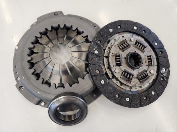 Clutch Kit, 3-PC TR4A-TR6, AP, Heavy Duty
